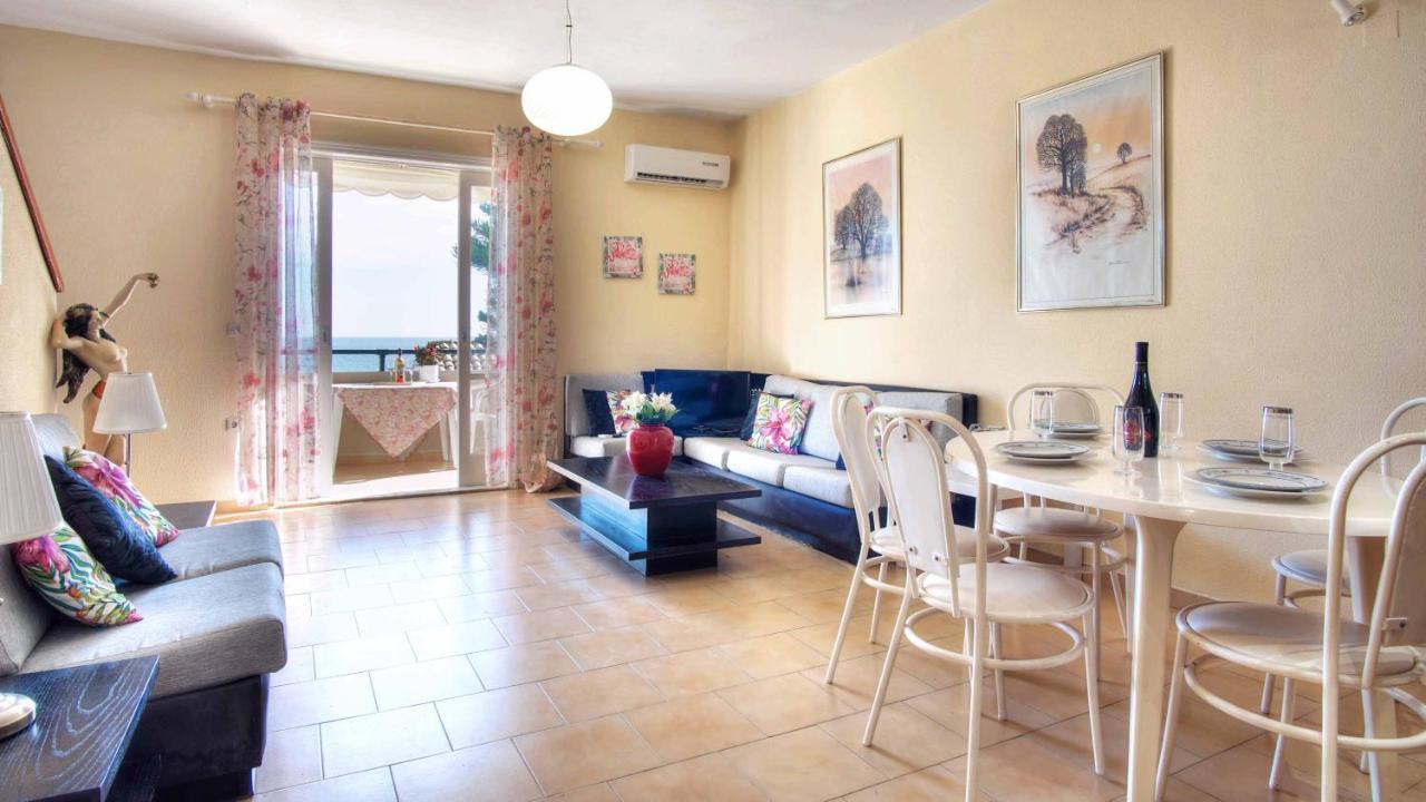 Sea View Maisonette Glyfada Beach 外观 照片